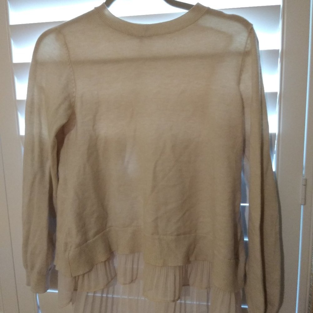 Milano Creme Crewneck sweater with glittery under layer